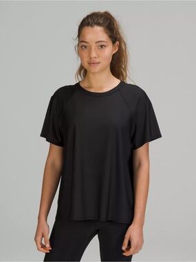 ☀️ Lululemon Black Waterside Relaxed UV Protection Short-Sleeve Shirt Size Small